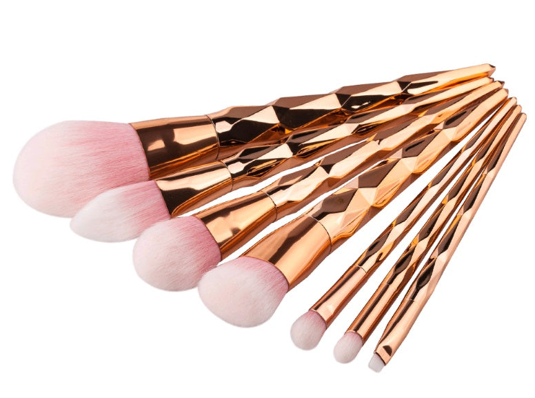 7 Pack of Makeup Brushes